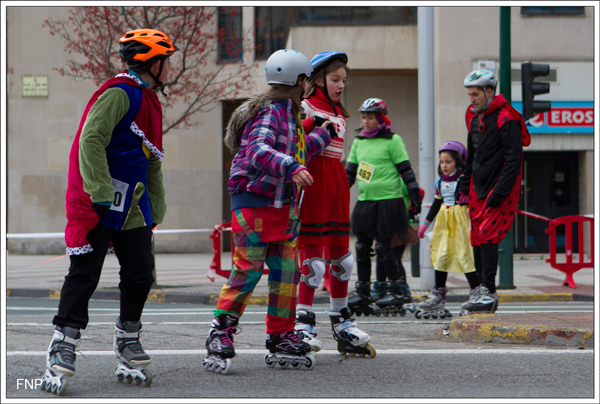 Velocidad - Multitudinaria despedida del a&ntilde;o en patines
